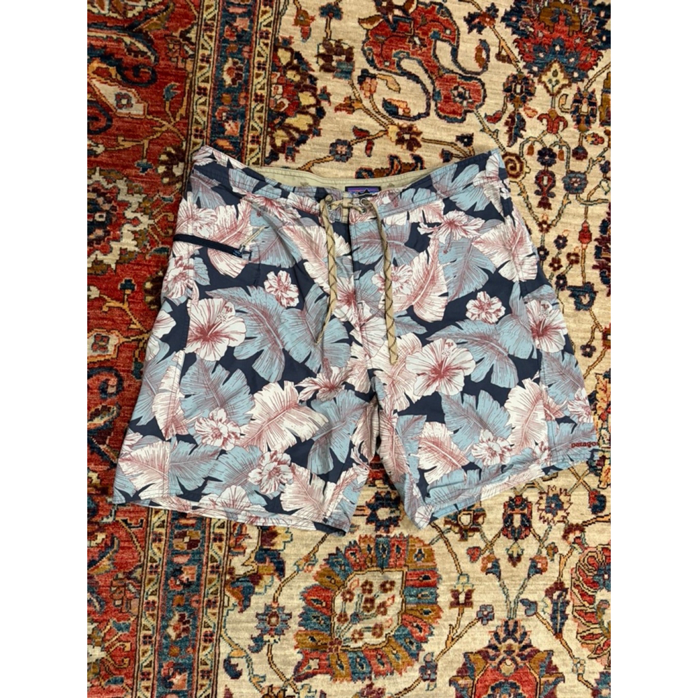 Patagonia Floral Board Shorts Mens 36 Tropical Swim Trunks Surf